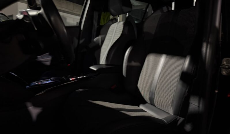 Peugeot  2008 1.5 Bluehdi GT Pack s pieno